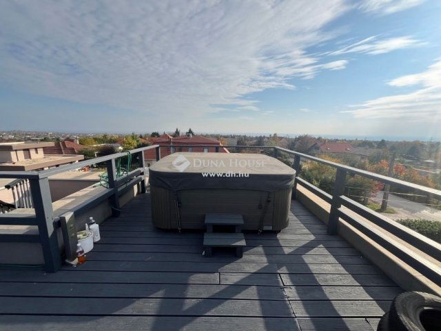 Eladó családi ház, Érden 219.9 M Ft, 5 szobás