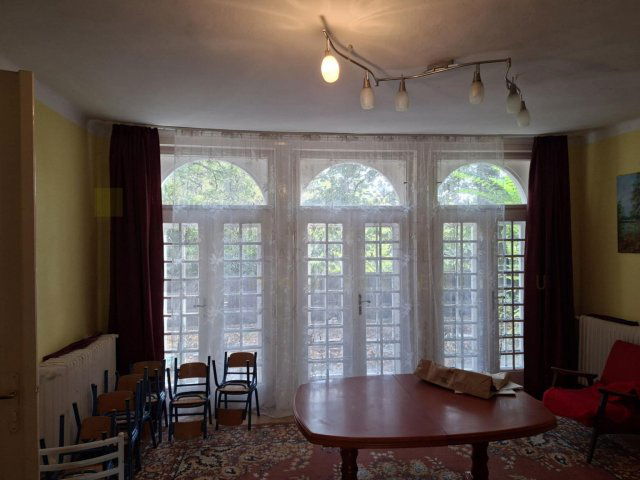 Eladó családi ház, Szatymazon 79.9 M Ft, 4 szobás