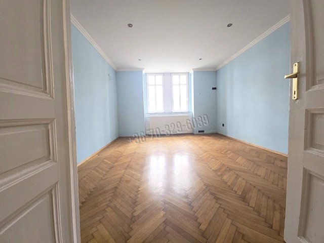 Eladó téglalakás, Sopronban 74.9 M Ft, 3+1 szobás