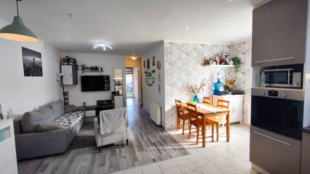 Eladó sorház, Délegyházán 69.99 M Ft, 1+2 szobás