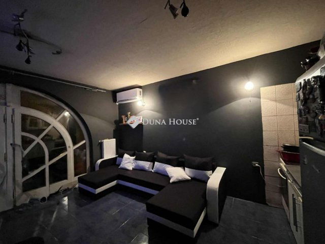 Eladó családi ház, Gyömrőn 105 M Ft, 5 szobás