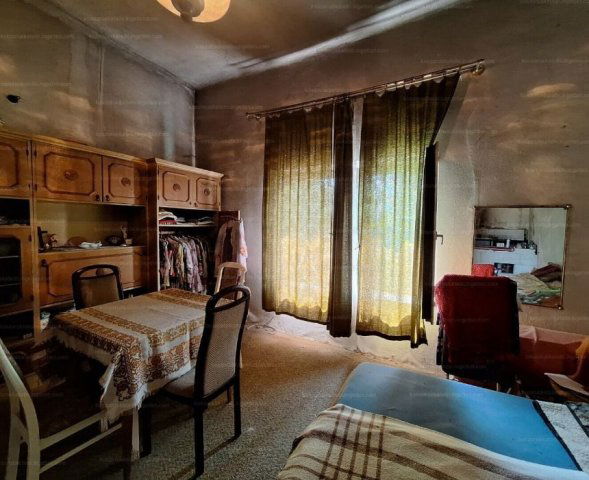 Eladó családi ház, Keszthelyen 39.9 M Ft, 4 szobás