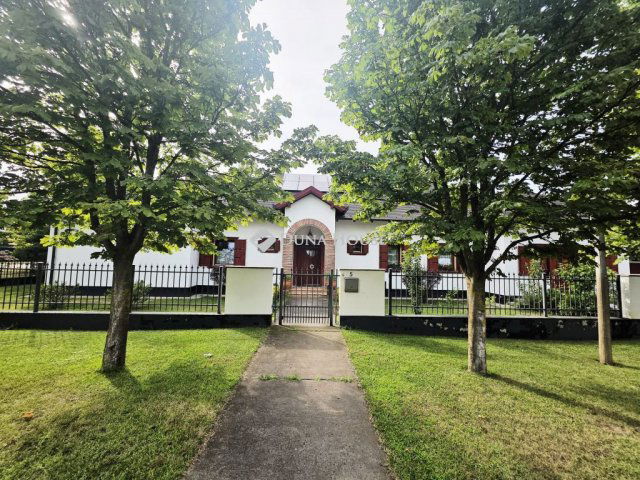 Eladó családi ház, Budapesten, XVII. kerületben, Cséplő úton