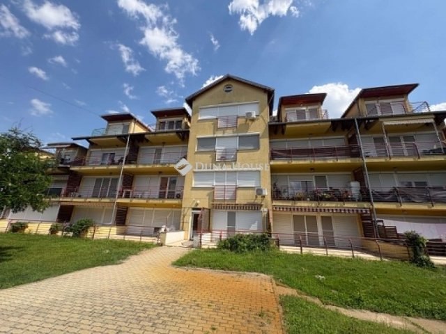 Eladó téglalakás, Cserkeszőlőn 21.99 M Ft, 1 szobás