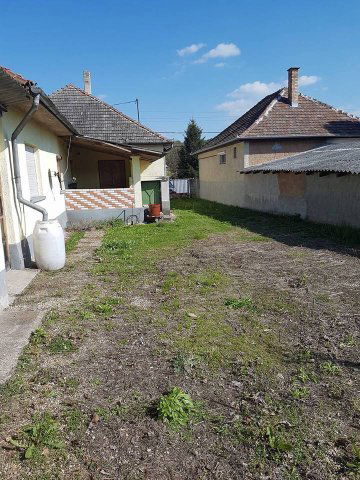 Eladó családi ház, Bodrogkeresztúron 28 M Ft, 4 szobás
