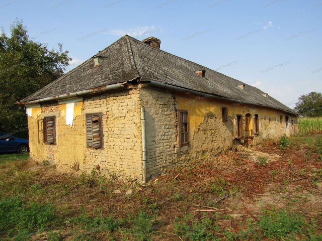 Eladó családi ház, Zalaerdődön 4.5 M Ft, 2 szobás