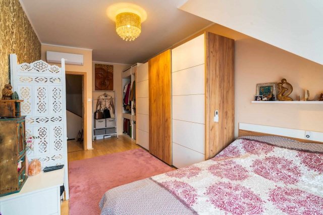 Eladó ikerház, Pécsett 115 M Ft, 2 szobás / költözzbe.hu