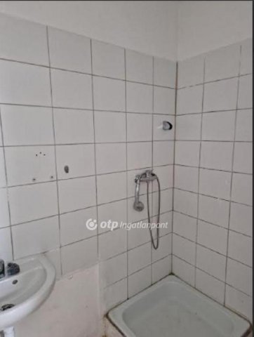 Eladó téglalakás, Budapesten, XX. kerületben 33.99 M Ft
