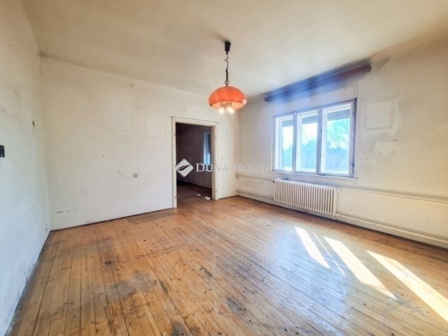 Eladó családi ház, Budapesten, XVIII. kerületben 98 M Ft