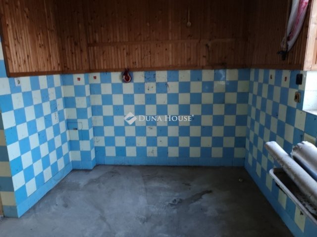Eladó családi ház, Mezőkovácsházán 6 M Ft, 3 szobás
