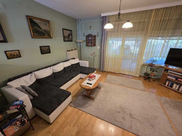 Eladó családi ház, Keszthelyen 96.99 M Ft, 5 szobás