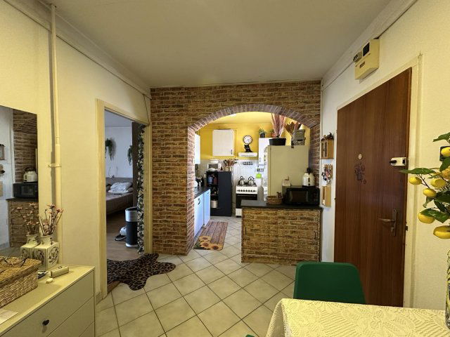 Eladó panellakás, Százhalombattán, Kodály Zoltán sétányon