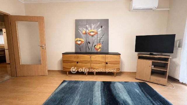 Eladó téglalakás, Egerben 59 M Ft, 2 szobás