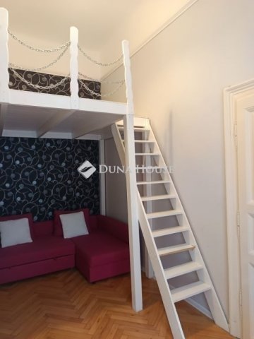 Eladó téglalakás, Budapesten, VII. kerületben 65 M Ft, 2 szobás