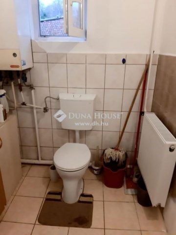 Eladó családi ház, Kiskassán 20.99 M Ft, 2 szobás