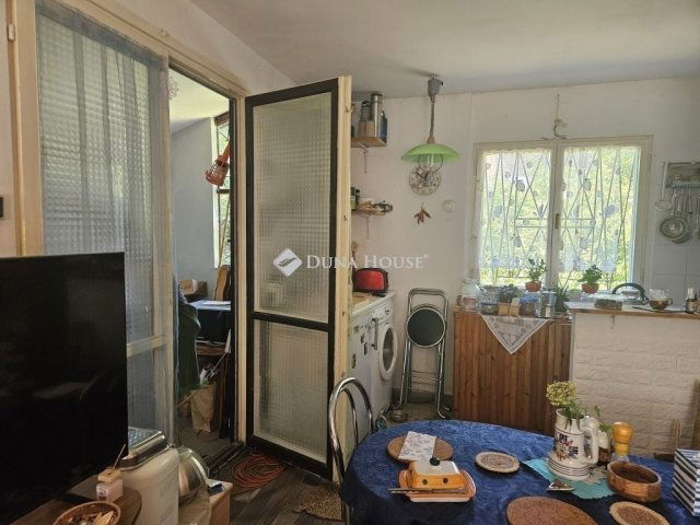 Eladó nyaraló, Tahitótfalun 48 M Ft, 2 szobás