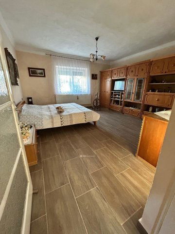 Eladó családi ház, Kislippón 30 M Ft, 2 szobás