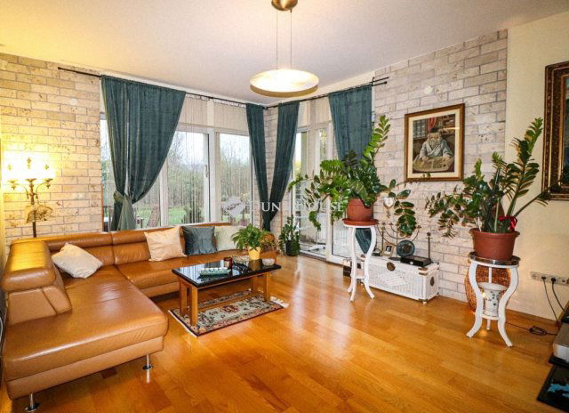 Kiadó téglalakás, albérlet, Budajenőn 450 E Ft / hó, 4 szobás