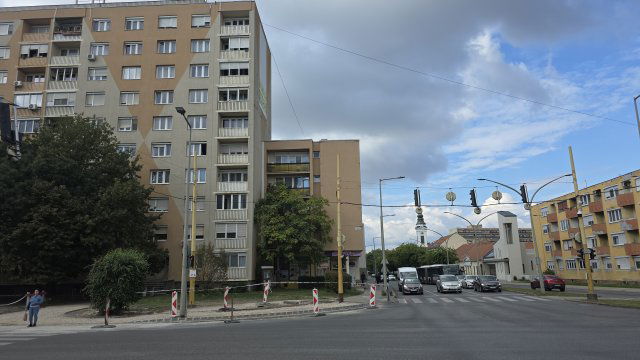 Eladó panellakás, Székesfehérvárott 33 M Ft, 1 szobás