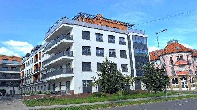 Kiadó téglalakás, albérlet, Miskolcon 330 E Ft / hó, 3 szobás