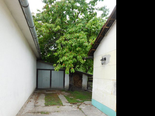 Eladó családi ház, Siófokon 44.95 M Ft, 2 szobás