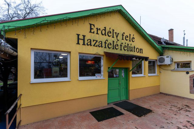 Eladó üzlethelyiség, Abonyban 90 M Ft / költözzbe.hu