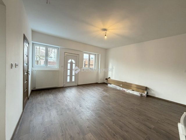 Eladó téglalakás, Budapesten, XX. kerületben 74.9 M Ft, 3 szobás