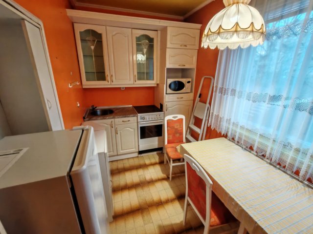 Eladó téglalakás, Tatabányán 40.5 M Ft, 2 szobás