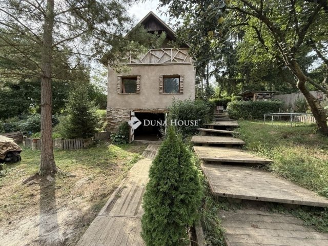 Eladó nyaraló, Biatorbágyon 37.9 M Ft, 3 szobás