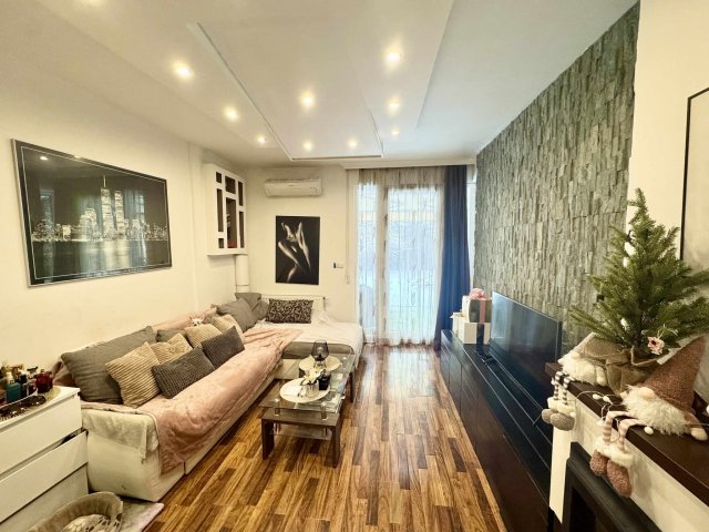 Eladó téglalakás, Budapesten, IX. kerületben, Dandár utcában