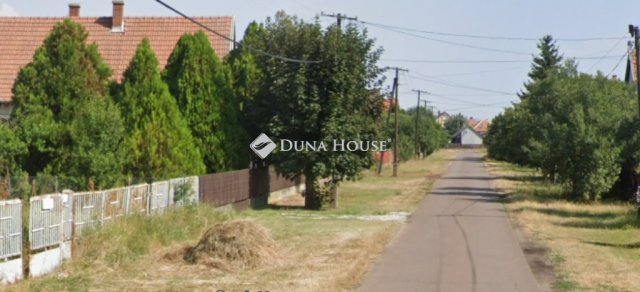 Eladó telek, Tiszacsegén, Pethő Bálint utcában 2.9 M Ft