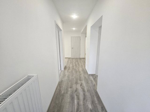 Eladó családi ház, Szombathelyen 140 M Ft, 7 szobás