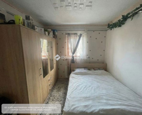 Eladó családi ház, Ócsán 84.99 M Ft, 7 szobás