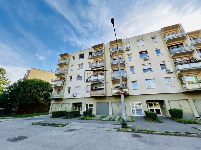 Eladó panellakás, Budaörsön 109 M Ft, 2+2 szobás