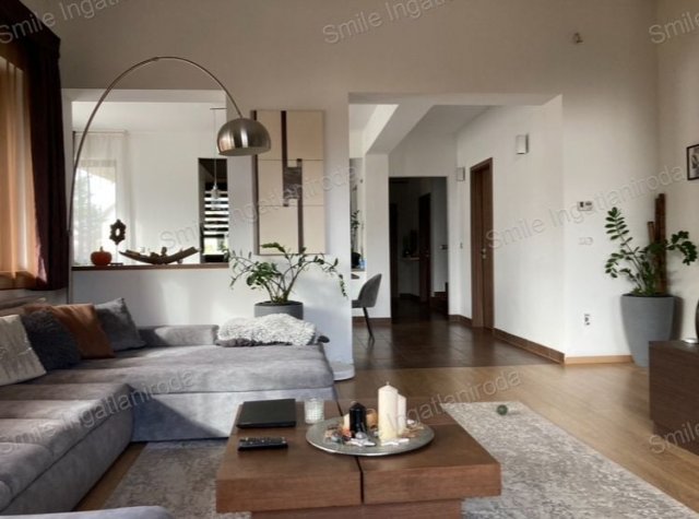 Eladó családi ház, Nyíregyházán 149 M Ft, 4+1 szobás