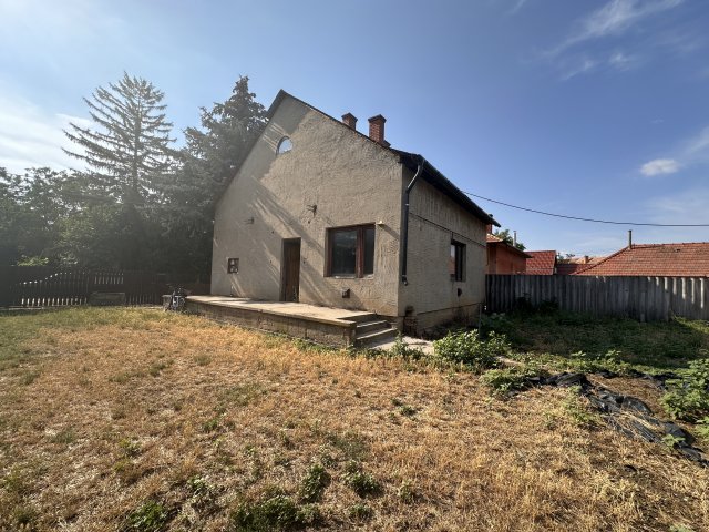 Eladó családi ház, Gyomaendrődön 8 M Ft, 2 szobás