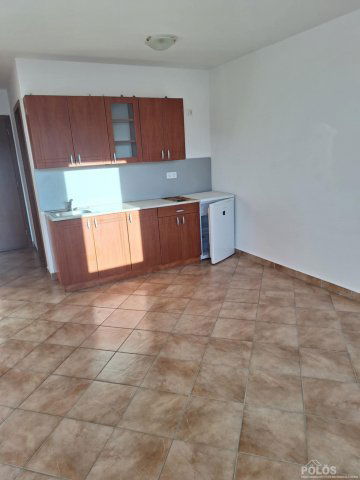 Kiadó téglalakás, albérlet, Béren 140 E Ft / hó, 1 szobás