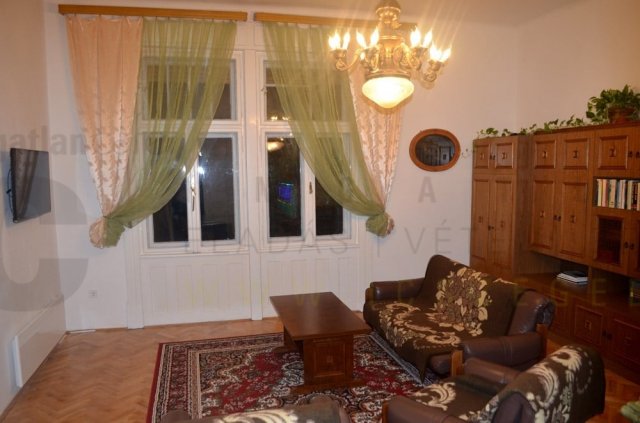 Eladó téglalakás, Szegeden, Párizsi körúton 74.9 M Ft