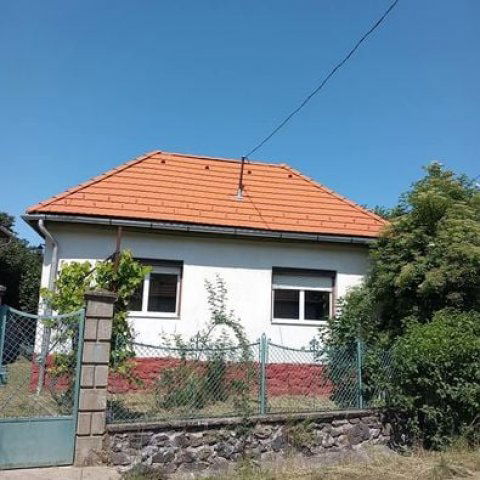 Eladó családi ház, Szuhán 31.5 M Ft, 3 szobás