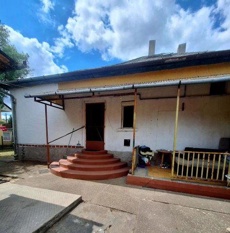 Eladó családi ház, Farmoson 28.9 M Ft, 2+1 szobás