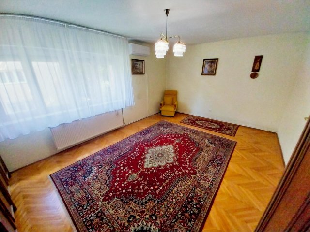 Eladó téglalakás, Székesfehérvárott 59.5 M Ft, 2 szobás