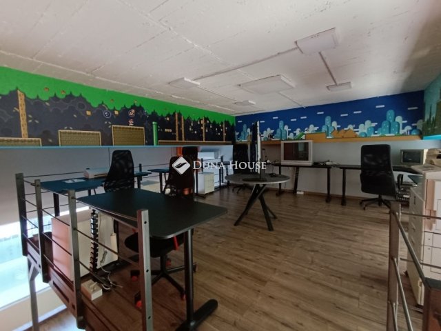 Kiadó üzlethelyiség, Kecskeméten 380 E Ft / hó