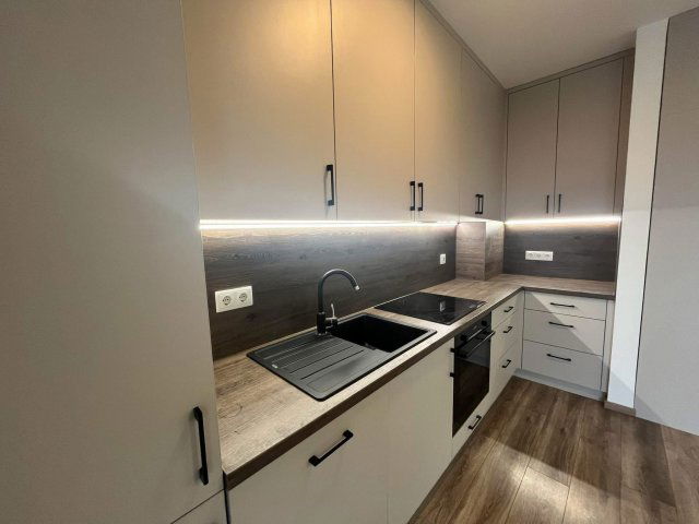 Kiadó téglalakás, albérlet, Kecskeméten 210 E Ft / hó