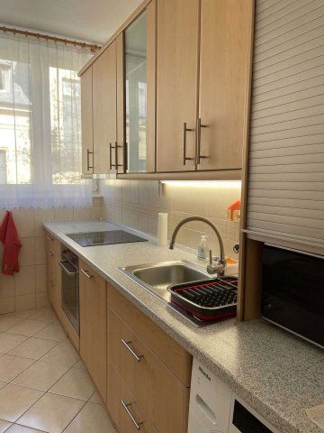 Kiadó téglalakás, albérlet, VI. kerületben, Andrássy úton