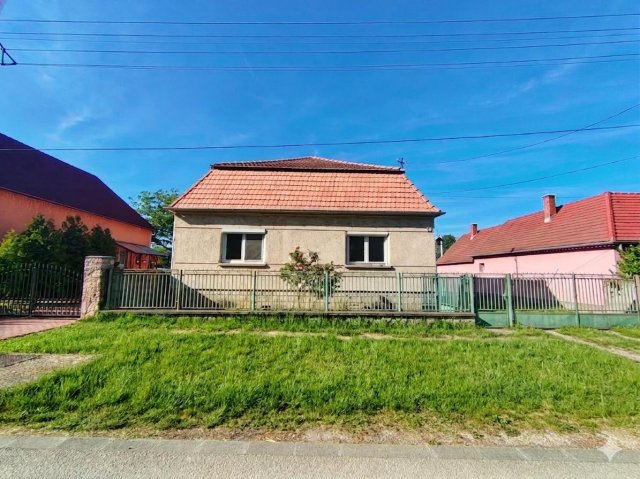 Eladó családi ház, Bokodon 57 M Ft, 3 szobás
