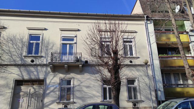 Eladó téglalakás, Egerben 47.6 M Ft, 2 szobás