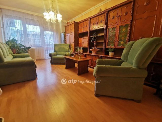 Eladó téglalakás, Nyíregyházán 44.5 M Ft, 1+1 szobás