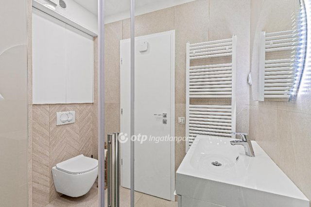 Eladó téglalakás, Budapesten, II. kerületben 268 M Ft, 4 szobás