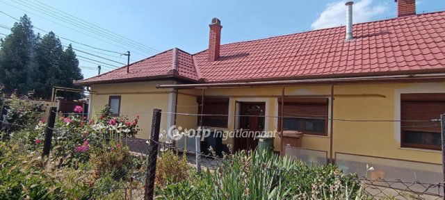 Eladó családi ház, Békésen 24.9 M Ft, 1+1 szobás