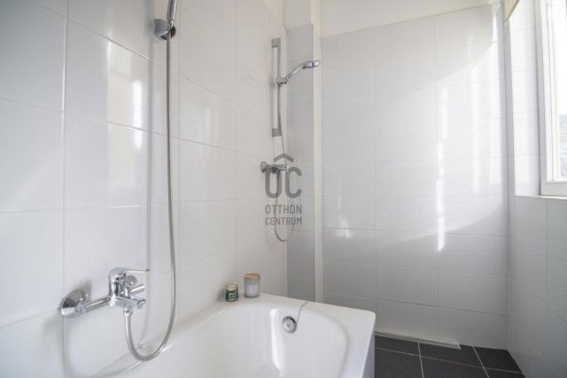 Eladó téglalakás, Budapesten, IX. kerületben 127 M Ft, 3 szobás